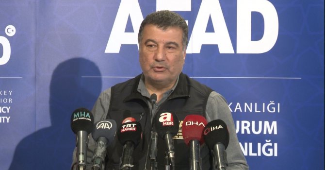 AFAD Deprem ve Risk Azaltma Genel Müdürü Tatar: "Şu ana kadar toplamda 3 bin 858 artçı sarsıntı var"