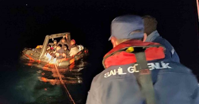 Datça ve Marmaris’te 42 düzensiz göçmen kurtarıldı