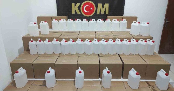 Samsun’da 2 bin 375 litre etil alkol ele geçirildi