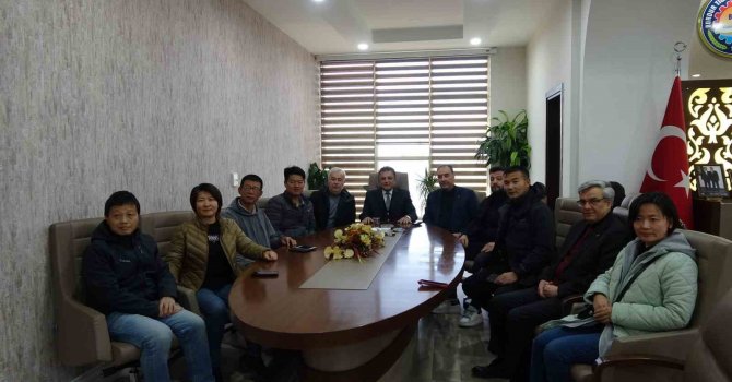 Çinlilerden depremzedelere 1 milyon 700 bin TL yardım