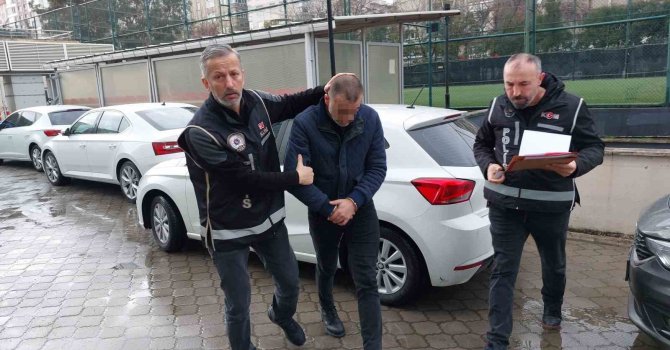 Samsun’da cephanelik gibi silah ve çeşit çeşit uyuşturucu ele geçirildi