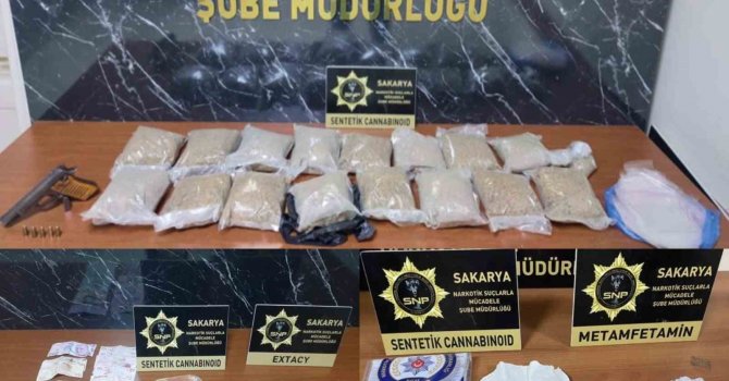 Sakarya polisinden uyuşturucu operasyonu: 20 tutuklama
