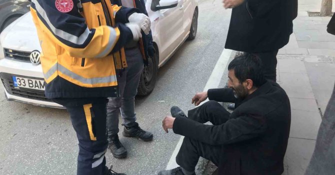 Elazığ’da otomobilin çarptığı yaya yaralandı