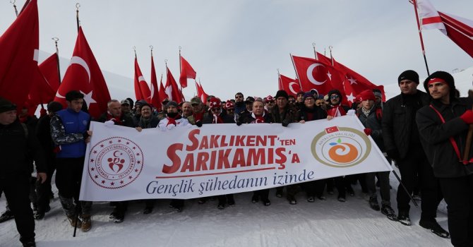Başkan Böcek Sarıkamış Şehitlerini anma yürüyüşüne katıldı
