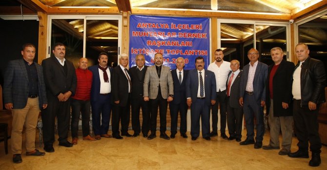 Muhtarlar Dernek Başkanları Döşemealtı’nda bir araya geldi