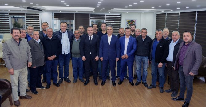 Taksicilerden Başkan Uysal’a ziyaret