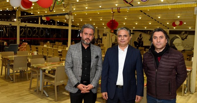 Öğrenci kimliği yeterli