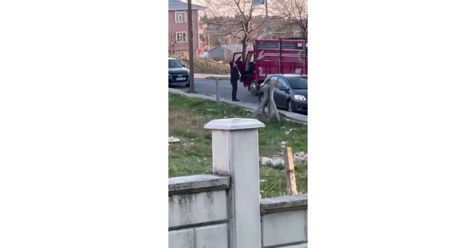 Ateş açtığı pompalı tüfeği kafasına dayadı