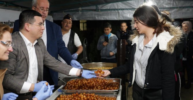 Tütüncü tatlı mesajının gereğini yaptı