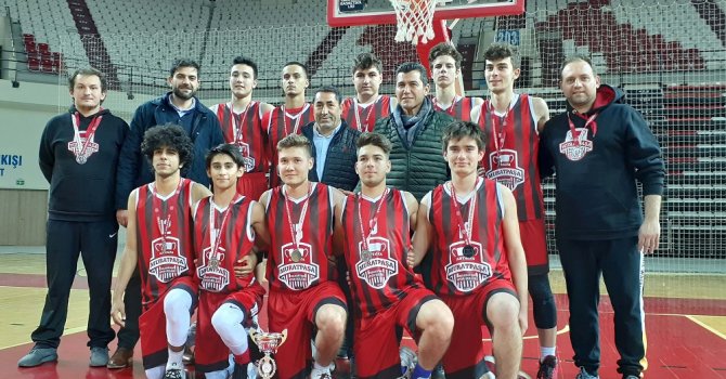 Parkenin paşalarına kutlama