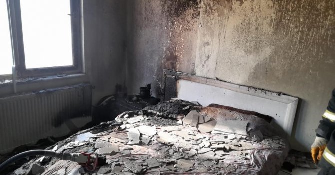 Burdur’da evde çıkan yangında 1 kişi dumandan etkilendi