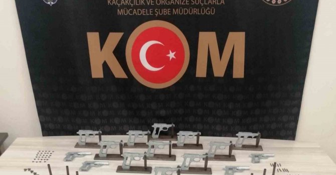 Durdurulan araçtan cephanelik çıktı