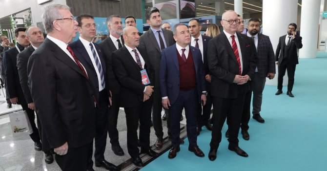 Başkan Böcek Ankara’da