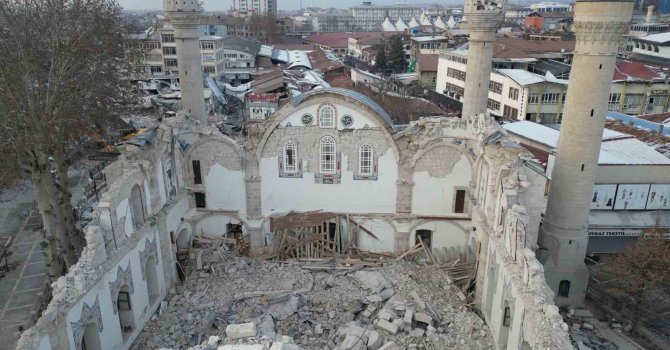 Depremin vurduğu Malatya’daki yıkım havadan görüntülendi