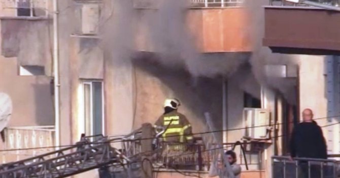 Ayvalık’ta ev yangını