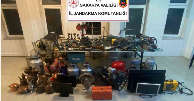 26 evde hırsızlık yapmışlardı, jandarma ekipleri yakaladı: 2 tutuklama