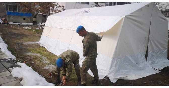 MSB: “Bugüne kadar bölgede 59 bin 985 çadır kurularak vatandaşlarımıza teslim edildi”