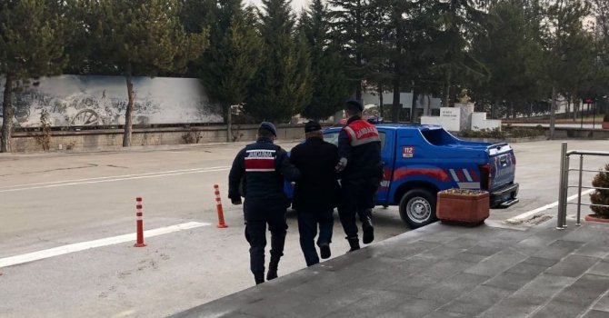 Mezarlıktan musluk çalan şüpheli yakalandı