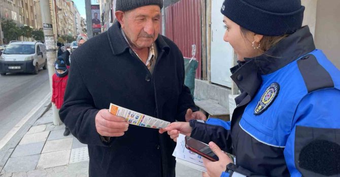 Elazığ polisinden deprem bilinçlendirme çalışması