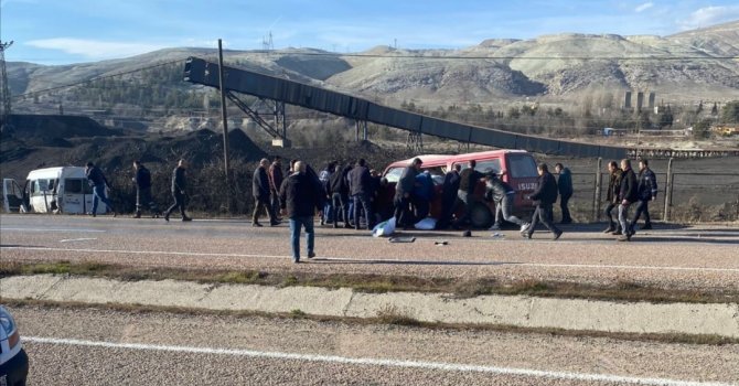 Ankara’da iki minibüs çarpıştı: 1 ölü, 3 yaralı