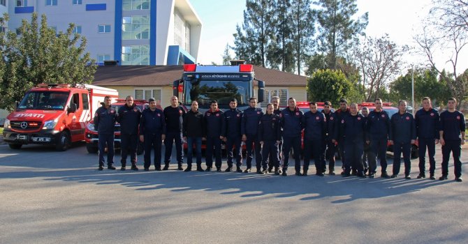 Arama kurtarma ekipleri ve yardım konvoyu Elazığ’a gitti
