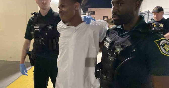 ABD’de silahlı saldırgan gazeteciyi de öldürdü