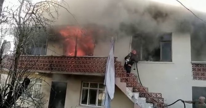 Yangında hayatını kaybetmişti, son yolculuğuna uğurlandı