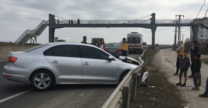 Tekirdağ’da ambulans ile otomobil çarpıştı: 2 yaralı