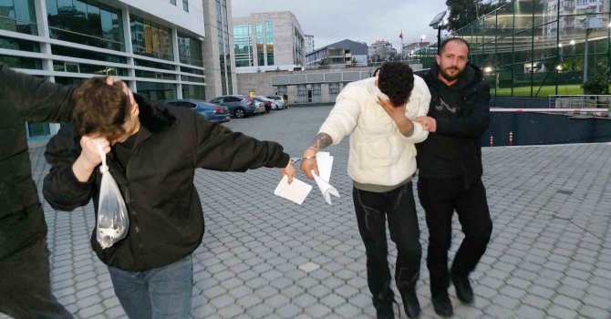 Uyuşturucu ile yakalanan 2 kişi tutuklandı