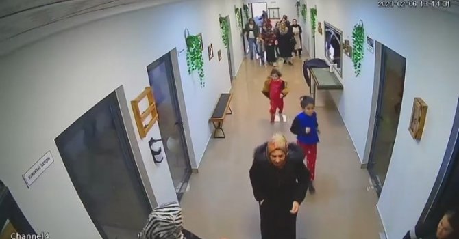 İkinci depreme anaokulunda yakalandılar, korku anları kameraya yansıdı