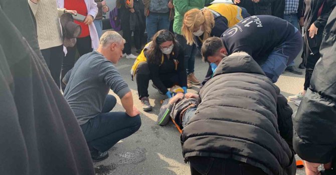 Otomobilin çarptığı lise öğrencisi yaralandı