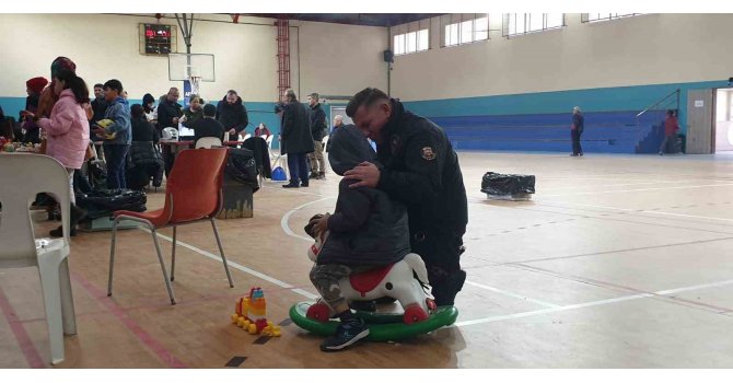 Manisa’ya gelen depremzede sayısı 12 bin 533