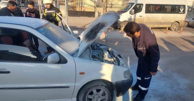 Karaman’da otomobil yangını