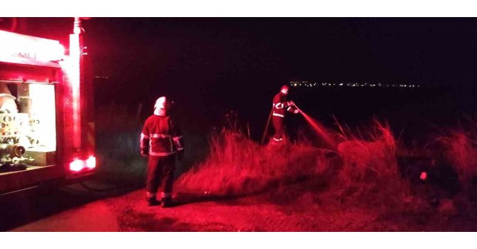 Kırklareli’de otluk alanda çıkan yangın söndürüldü