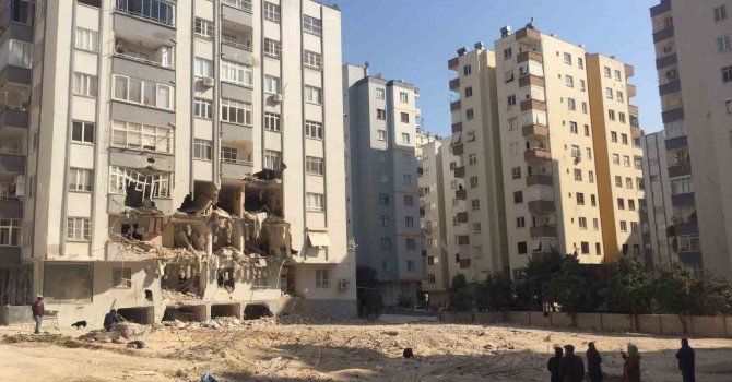 Müteahhit Alpargün, binayı dere yatağına yaptığını biliyormuş