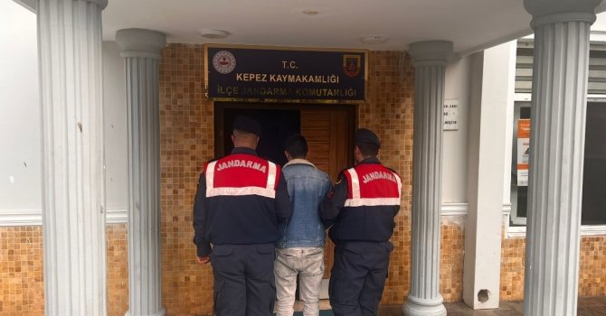 10 yıl hapis cezasıyla aranan zanlı yakalandı