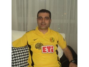 Jandarma Pilot Kıdemli Albay Oğuzhan Adalıoğlu helikopteri yönlendirirken kanat çarpması sonucu şehit oldu