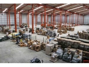 Hepsiburada deprem bölgesine lojistik destek sağlıyor