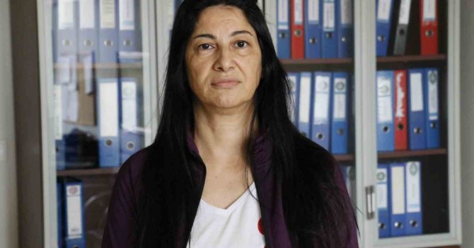 Müdür yardımcısı kadını, bir erkek ve kadın darp etti, o anlar ortaya çıktı