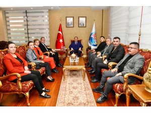 Vali Pehlivan: "Fahiş fiyat artışlarına yönelik denetimler sürüyor"