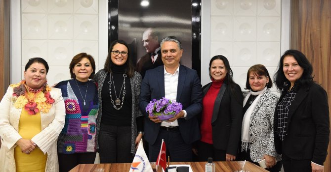 Başkan Uysal, kadın muhtarlarla buluştu