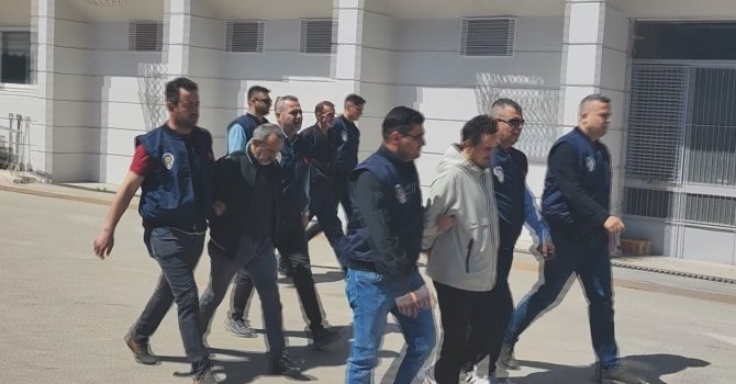 Sahte site üzerinden Togg satın almak isteyen 21 kişiyi dolandıran 3 şüpheli tutuklandı