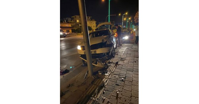 Hastane dönüşü kaza yapan polis, hayatını kaybetti