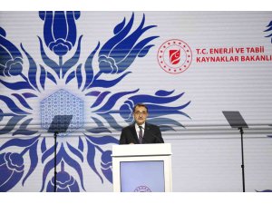 Bakan Dönmez: "35 milyon ton karbon salımının önüne geçmiş olacağız"