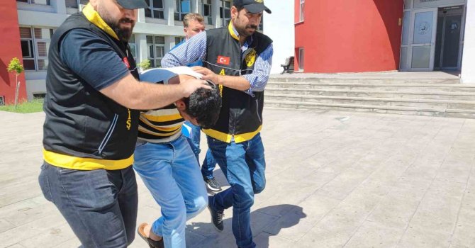 3 kişinin katili koca, vahşeti sosyal medyadan da paylaşmış