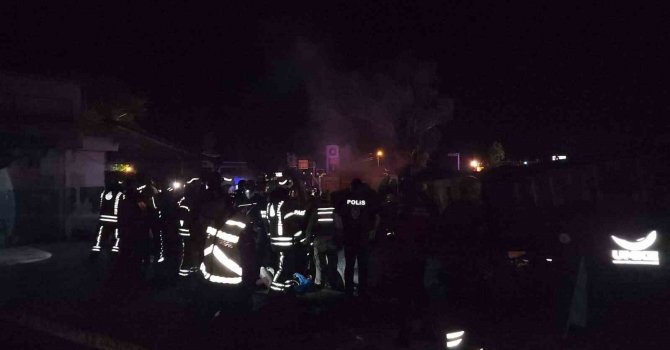 Freni patlayan kamyon asker uğurlama eğlencesini savaş alanına çevirdi: 3 ölü