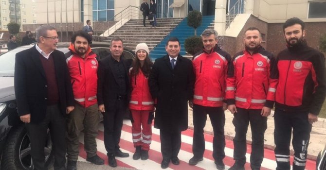 Tütüncü’den deprem bölgesine koşan UMKE’ye teşekkür