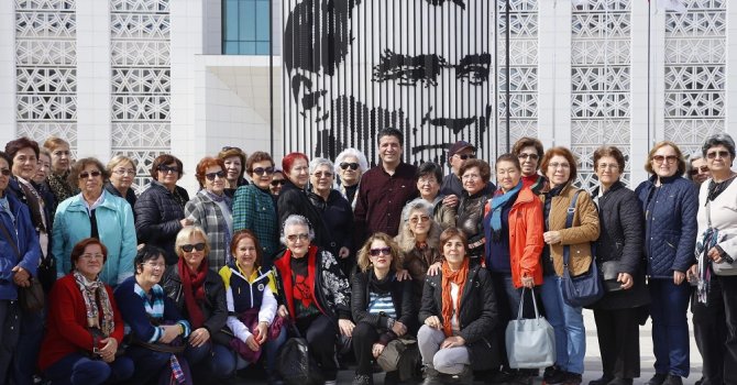 Emekli öğretmenler Döşemealtı'nda incelemelerde bulundu