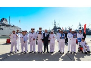 Mersin’de engelliler temsili askerlik yaptı