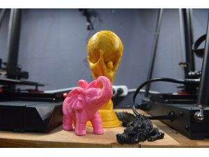 Deprem sonrası yedek parça ihtiyacını 3D yazıcı ile çözdüler